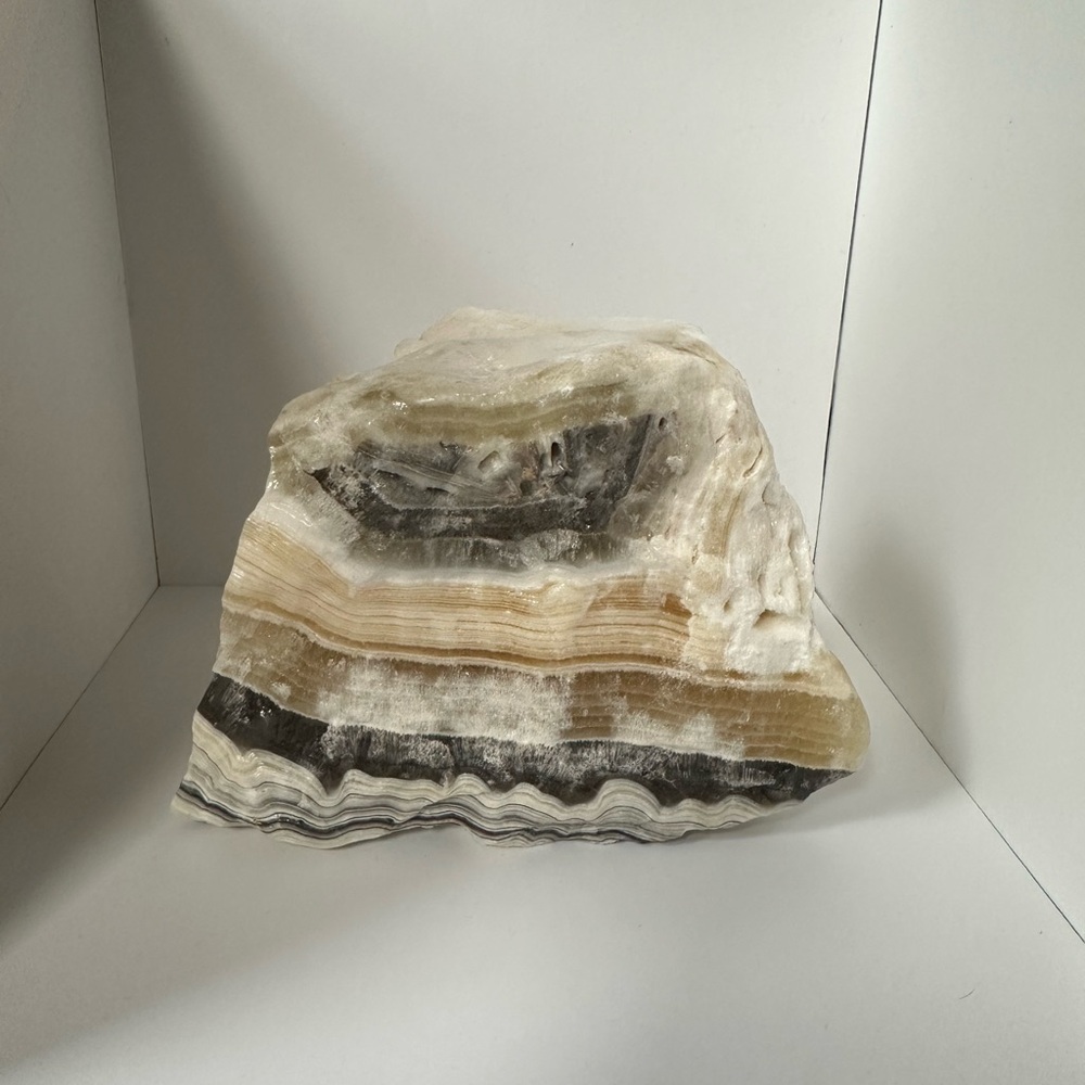 Raw
Zebra calcite